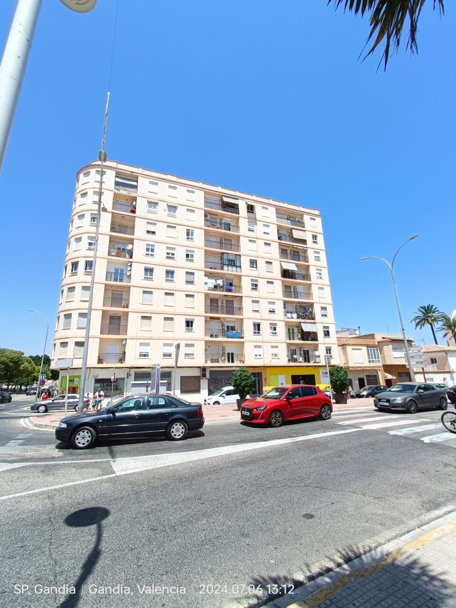 Playa de Gandia Mare De Deu, Vivienda Vacacional Para Familias Y Mayores De 25 Anos En El Grao De Gandia-Playa מראה חיצוני תמונה